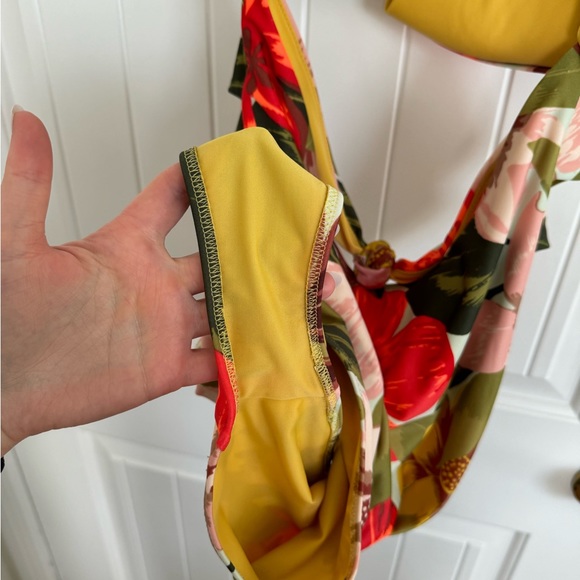 Aerie Swimsuit - Picture 3 of 6